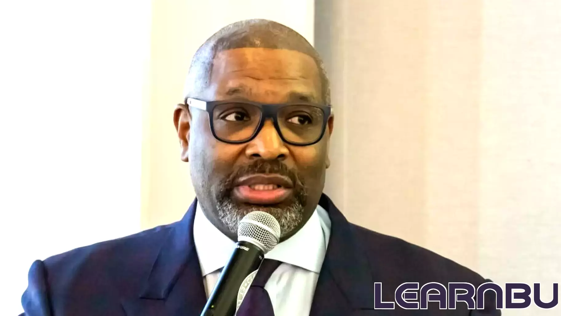 Baton Rouge Schools Seek Competitive Salary Revisions