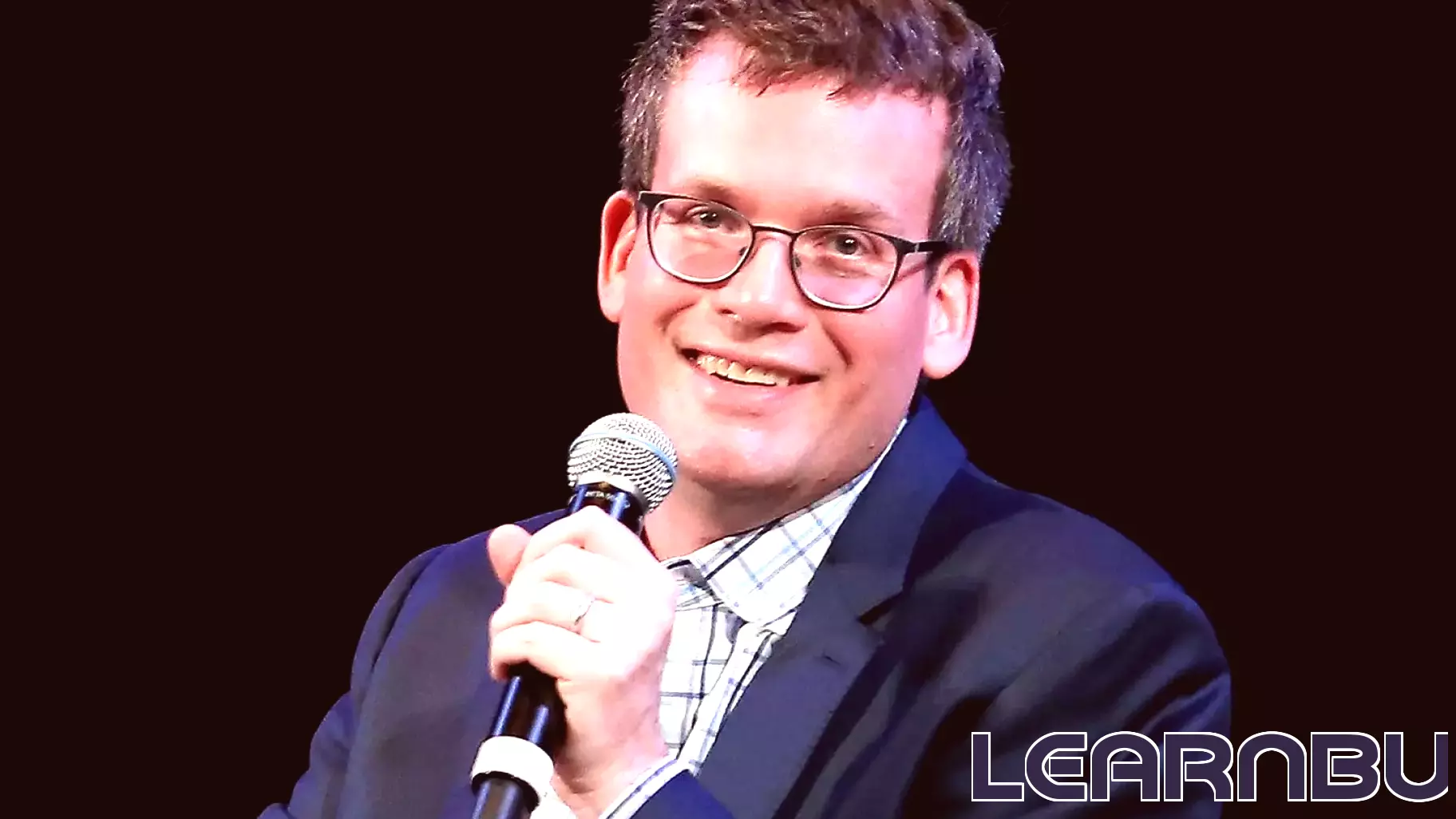 Why YouTuber Hank Green Turned Down More Money to Make a Bigger Difference