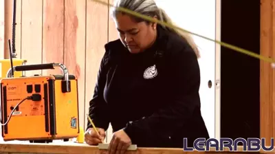 ‘Ready to get back out there’: Kauaʻi Community College student rebuilds her life through carpentry, education