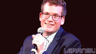 Why YouTuber Hank Green Turned Down More Money to Make a Bigger Difference