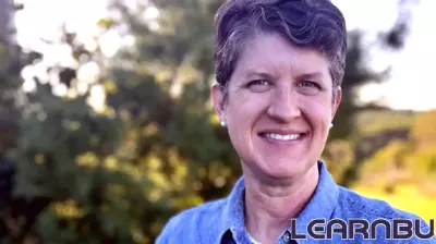 Wisconsin Voters Narrow Down Candidates for Education Leadership